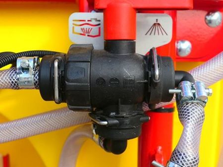 Køb APV Liquid hos Brørup Traktor- & Maskincenter