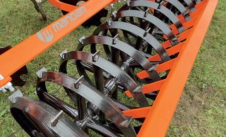 Køb "Mandam V-rings pakkevalse" hos Svenne