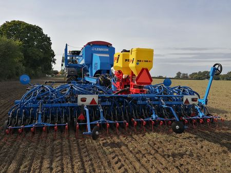 Køb APV tallerkenspredere hos Brørup Traktor- & Maskincenter